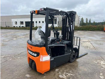 Electric forklift Doosan B20T-7 PLUS: picture 3