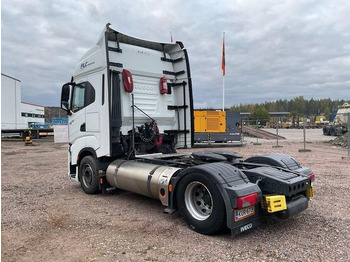 Tractor unit Iveco S-Way 460 LNG: picture 2