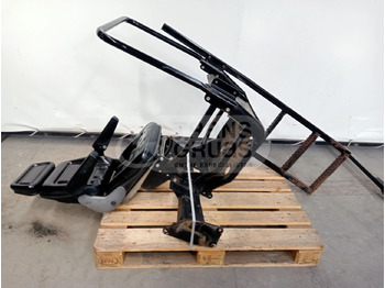 Loader crane FASSI