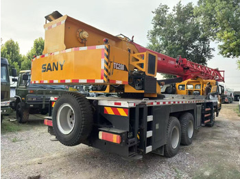 All terrain crane SANY STC200: picture 2