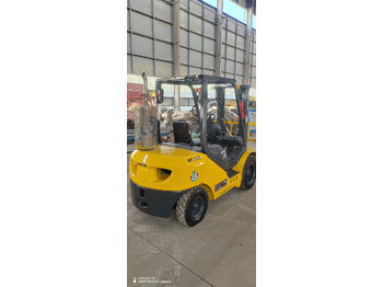 Diesel forklift KOMATSU