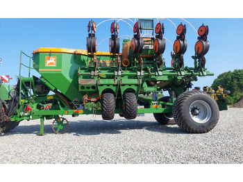 Precision sowing machine AMAZONE
