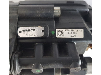 Clutch cylinder WABCO