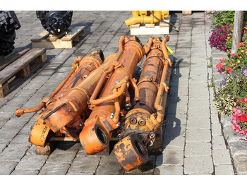 Hydraulic cylinder HITACHI
