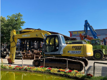 Crawler excavator
