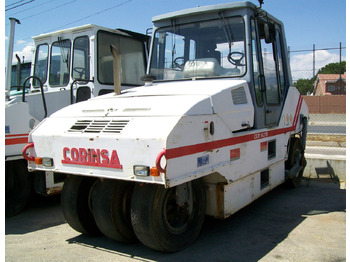 Pneumatic roller