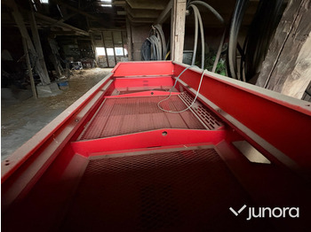 Fertilizer spreader RAUCH