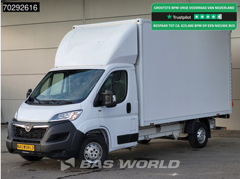 Box van OPEL