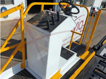 Aircraft cargo loader JBT AEROTECH COMMANDER 15iS: picture 3