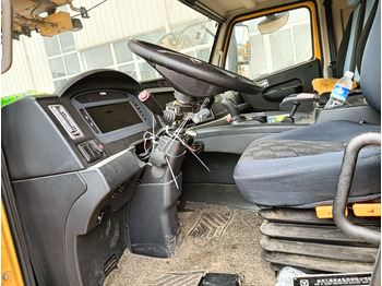 All terrain crane XCMG Official Used Boom Truck Crane XCA300 300t Diesel All Terrain Crane Best Sale: picture 5