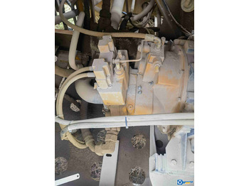 Crawler crane XCMG XGC30T 30ton mini small crawler crane 2016 for sale: picture 5