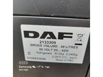 Cab and interior for Truck DAF XF 106 LIFT 2133309   DAF 2133309 truck: picture 4