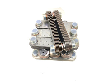 Oil cooler for Truck FPT IVECO CASE Cursor9 Euro 6 F2CFE612 A/B/D F2CFE614A*B041/F2CGE614F*V004 5802431166 OIL COOLER CORE 504127469 504130575 5801389774: picture 4