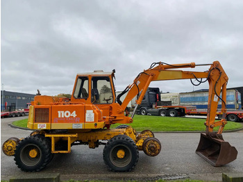 Excavator ATLAS