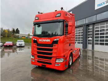 Tractor unit SCANIA S 500