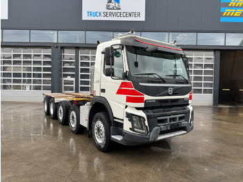 Cab chassis truck VOLVO FMX-540 10x4: picture 3