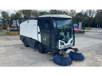 Road sweeper JOHNSTON