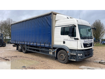Curtainsider truck MAN TGM 26.340