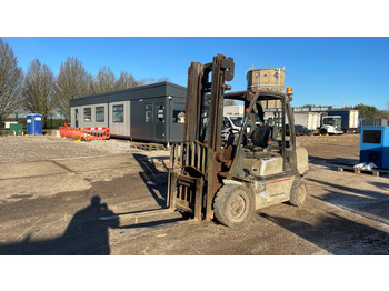 Diesel forklift NISSAN