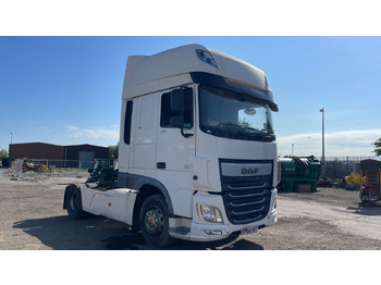 Tractor unit DAF XF 460