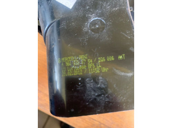 Cab and interior for Truck Mercedes Actros Luftduese MP4 A 360 630 07 54: picture 3