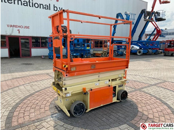Scissor lift JLG