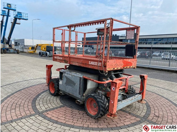 Scissor lift SkyJack SJ6832 RT Diesel 4x4 Scissor Work Lift 1180cm: picture 2