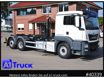 Hook lift truck MAN TGS 26.470