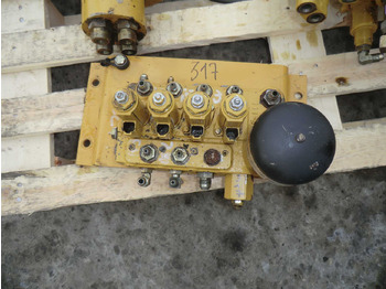 Hydraulic valve CATERPILLAR