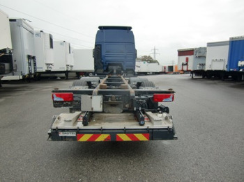 Container transporter/ Swap body truck MAN TGX 26.440 BDF, XXL, Retarder, Automatik, E6, Liftachse,: picture 5