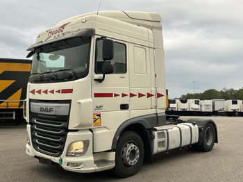 Tractor unit DAF XF 106 460