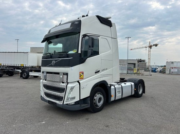 Tractor unit VOLVO FH 500