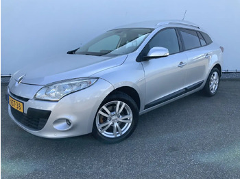 Car RENAULT