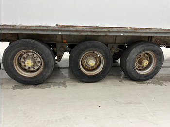 Dropside/ Flatbed semi-trailer Fruehauf Plateau: picture 4