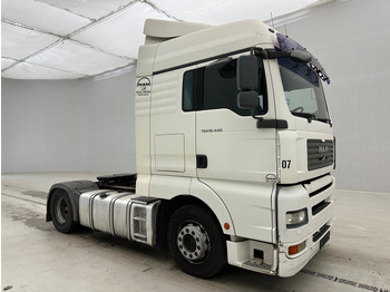 Tractor unit MAN TGA 18.440: picture 3