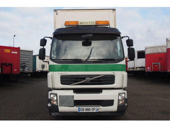Box truck Volvo FE 260: picture 2