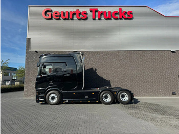 Tractor unit SCANIA S 660 V8