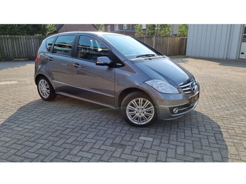 Hatchback Mercedes-Benz A-Klasse A160 Automaat Elegance.airco.trekhaak.: picture 5
