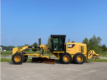 Grader CATERPILLAR 140H
