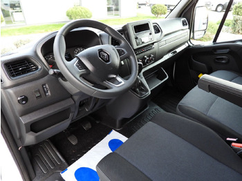 Curtain side van RENAULT MASTER TARPAULIN 10 PALLETS WEBASTO CRUISE CONTROL LED LIGHTS PNEUMATICS AIR CONDITIONING 165HP: picture 2 Curtain side van RENAULT MASTER TARPAULIN 10 PALLETS WEBASTO CRUISE CONTROL LED LIGHTS PNEUMATICS AIR CONDITIONING 165HP: picture 2