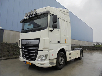 Tractor unit DAF XF 460