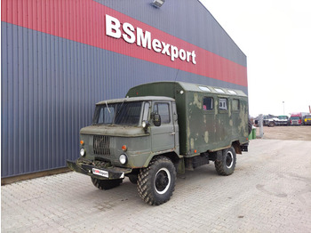 Box truck