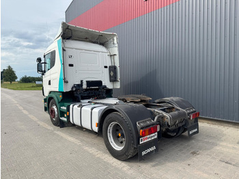 Tractor unit SCANIA 114
