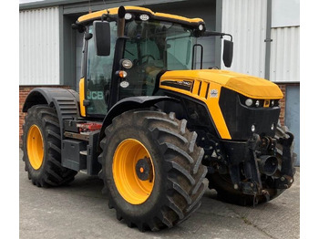 Farm tractor JCB Fastrac 4220