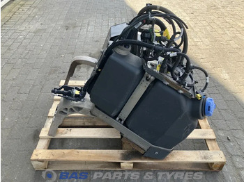 Spare parts for Truck Volvo Volvo AdBlue tank 21232204: picture 4 Spare parts for Truck Volvo Volvo AdBlue tank 21232204: picture 4