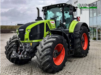 Farm tractor CLAAS Axion 960