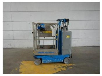 Vertical mast lift GENIE