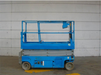 Scissor lift GENIE