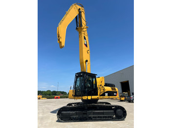 Waste/ Industry handler CATERPILLAR 330D MH: picture 3