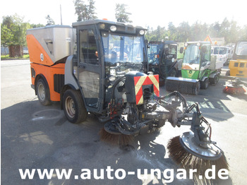 Road sweeper HAKO